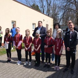 SP Mikorzyn-rocznik2011 i młodsze. Wicemistrzynie Powiatu w Drużynowych Biegach Przełajowych.