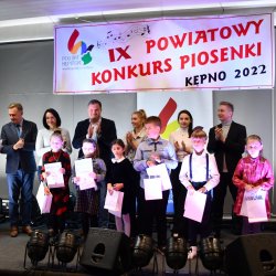 Laureaci IX Powiatowego Konkursu Piosenki Dziecięcej i Młodzieżowej