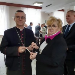 Biskup diecezji kaliskiej Damian Bryl, Członek Zarządu Powiatu Kępińskiego Krystyna Możdżanowska