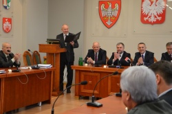 SPOTKANIE MARSZAŁKA WOJEWÓDZTWA WIELKOPOLSKIEGO Z LOKALNĄ SPOŁECZNOŚCIĄ